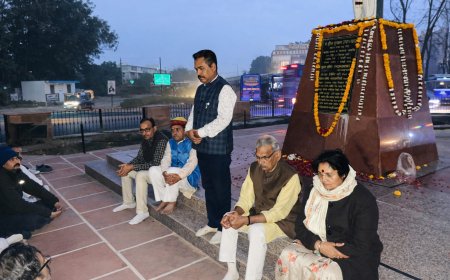 समर्पण दिवस के रूप मनाया गया दीनदयाल उपाध्याय की पुण्यतिथि, बीकानेर में भाजपा नेताओं ने दी श्रद्धांजलि।