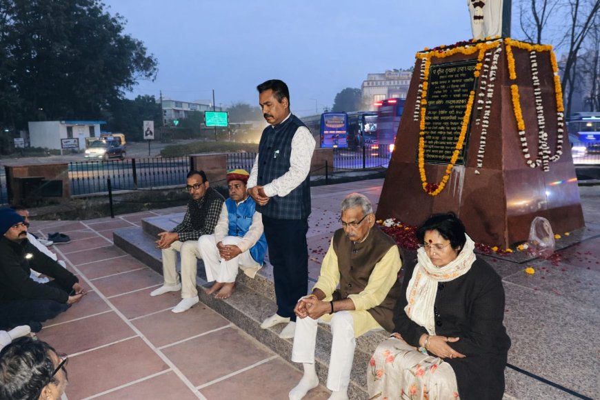 समर्पण दिवस के रूप मनाया गया दीनदयाल उपाध्याय की पुण्यतिथि, बीकानेर में भाजपा नेताओं ने दी श्रद्धांजलि।