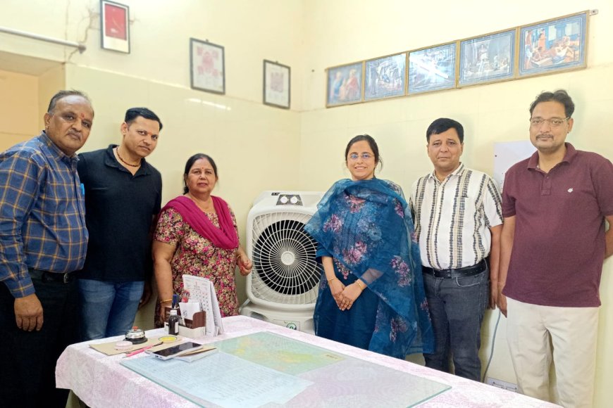 चिकित्सक कक्ष एवं मरीजों  के लिए टीम नेशन फर्स्ट फाउंडेशन द्वारा कूलर भेंट